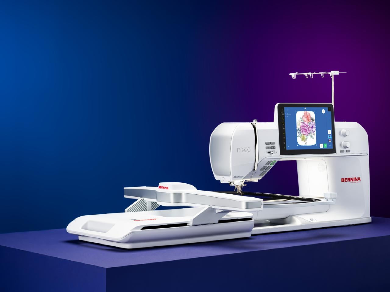 BERNINA 990 (Tiempo de entrega: 16 semanas)