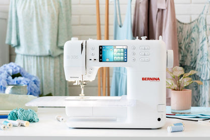 BERNINA 335 (Tiempo de entrega: 16 semanas)