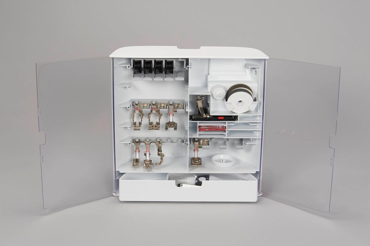 BERNINA 570 QE E (Tiempo de entrega: 16 semanas)
